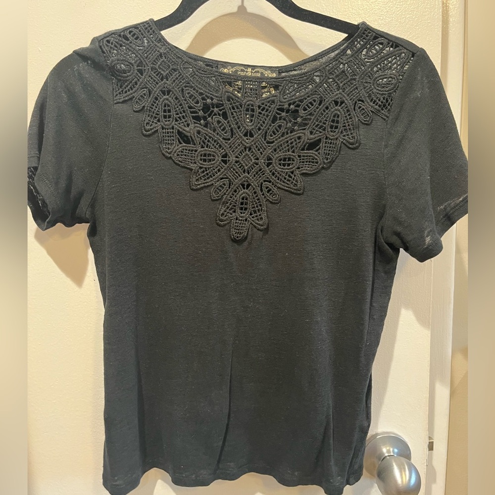 Anthropologie Black Lace Women's Short Sleeve Top with front details